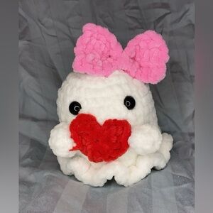 Crochet Bow Ghost